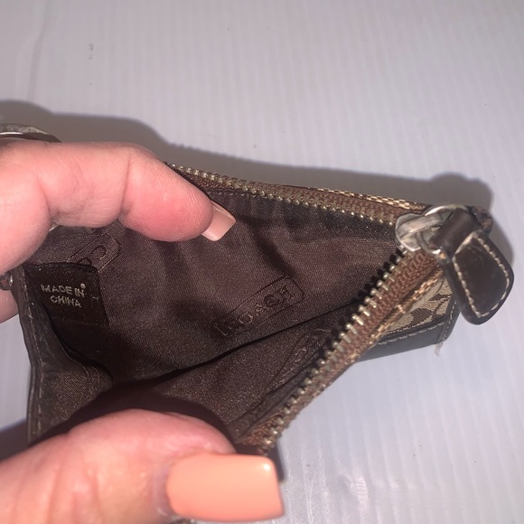 Coach Signature Jacquard Card ID Holder Key Chain Leather Trim 3x4.5" - Picture 3 of 5